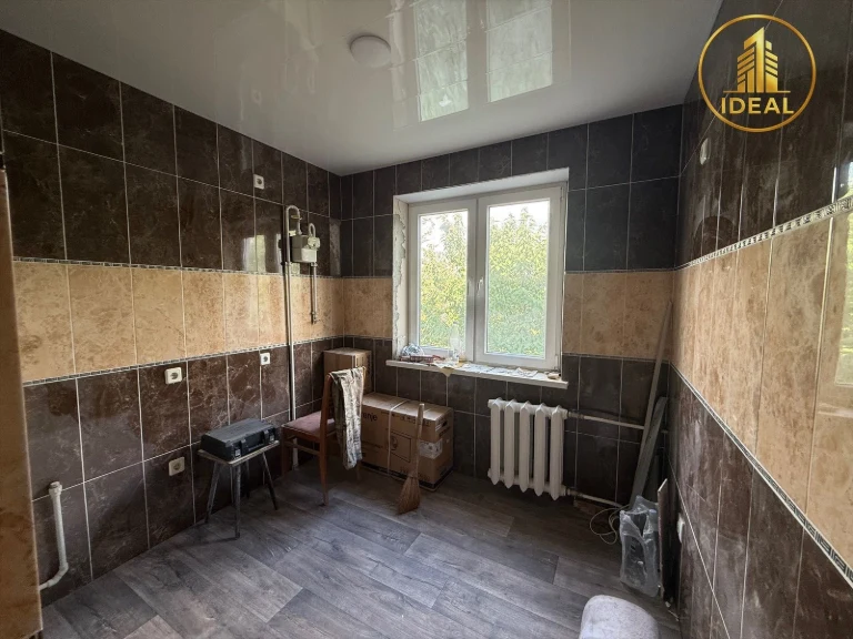 Sale of a 2-bedroom apartment on O. Vasykina Street, near the Ювілейний Park