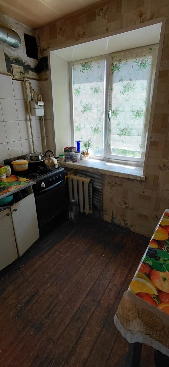 Sale of a 3-room apartment, near the city hospital