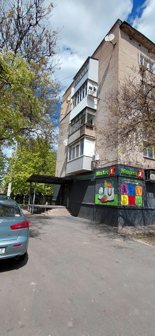 Sale of a 3-room apartment, near the city hospital