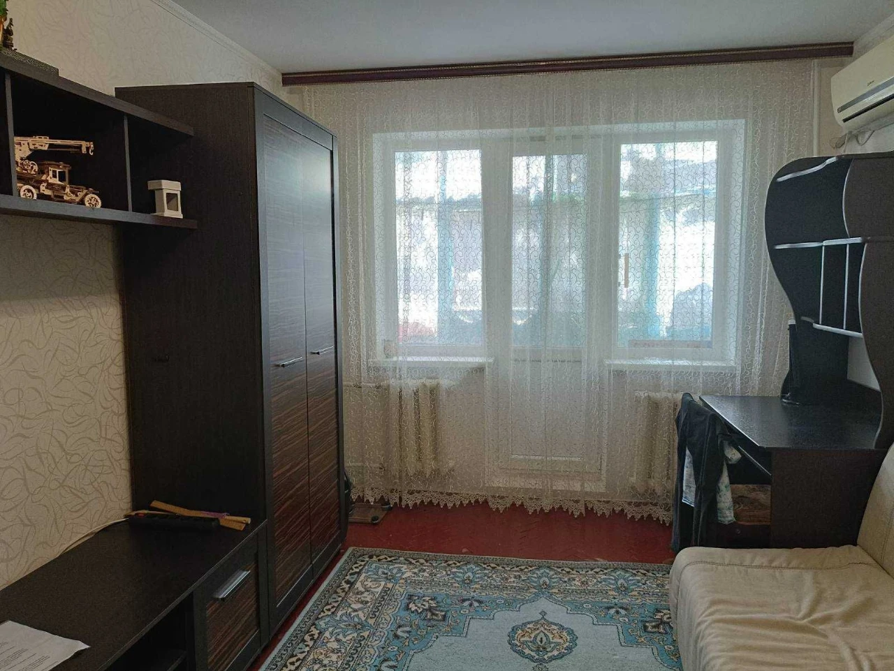 Однокімнатна квартира в районі Металургійський. місто Кривий Ріг