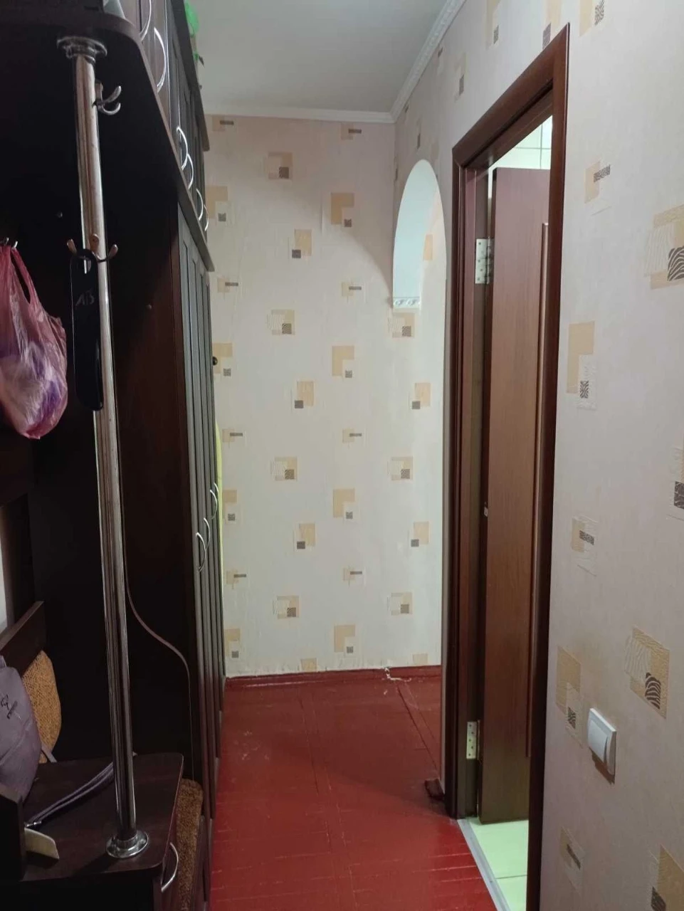 Однокімнатна квартира в районі Металургійський. місто Кривий Ріг