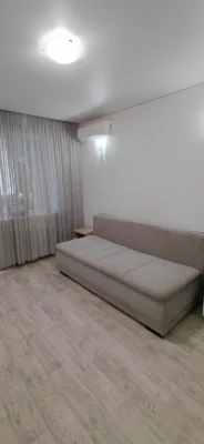 Sale of a 3-room apartment, Ukraine, Spasivska Street (Spaska), 5/5, apartment in OSBB, roof in perfect condition, between panel seams made. Apartment for sale with a modern renovation in 2022. Floor-to-ceiling windows, 2 balconies, pipes, copper wiring (voltage stabilizers), suspended ceiling, vinyl flooring throughout the apartment, bathroom, kitchen with tile, underfloor heating, bathroom, toilet. New owners will remain furniture, appliances (induction hob, oven, refrigerator, washing machine, 100 liter boiler, air conditioner). Documents ready for sale, apartment without debts or problems. Working under the "RECOVERY" program. Apartment for sale in an area with developed infrastructure. Nearby: 2-ATB, shopping complex "Prospect", VARUS, Comfi, market "Yulienska", banks, pharmacies, clinic, 5-hospital, kindergarten, 21-school, playground, park, river, public transport stop in any direction. Additional information about public transport. Viewing at any convenient time for you. Serious buyers only, negotiable price.