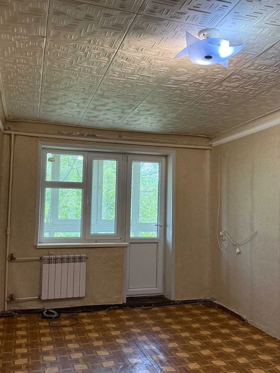 Трикімнатна квартира на Карачунах
