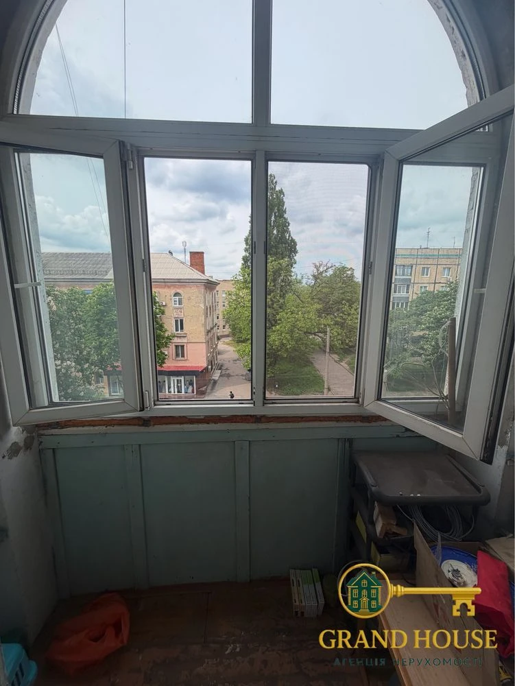 Sale of a luxurious 3-room apartment with autonomous gas heating
