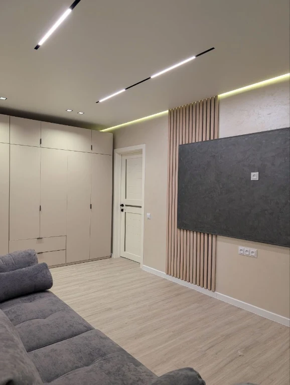 Sale of a 2-room apartment, East 2 (Eastern), 2nd floor, newly renovated