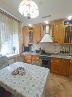 For sale 2-room apartment in the city center with legal autonomous heating 9