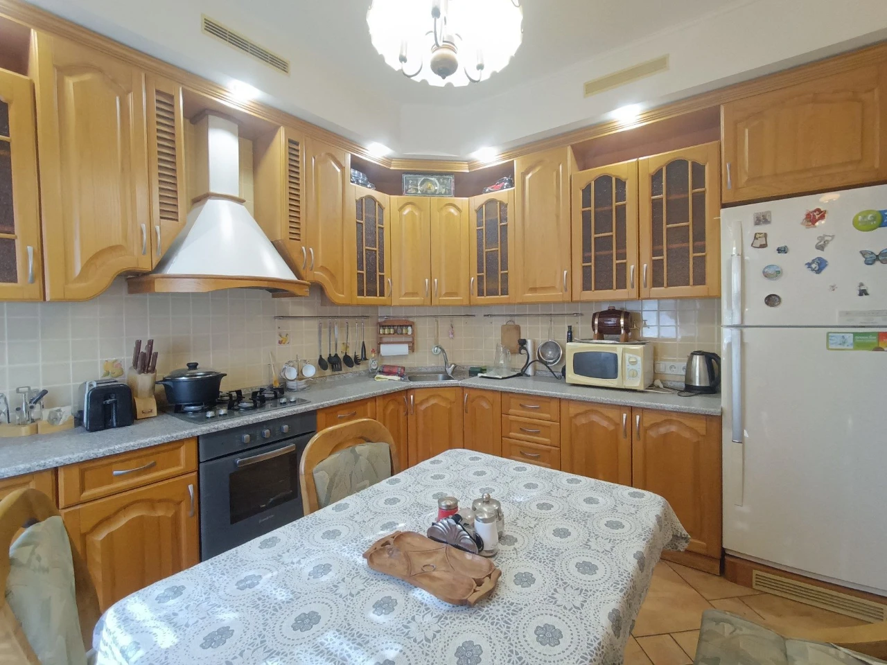 For sale 2-room apartment in the city center with legal autonomous heating 9