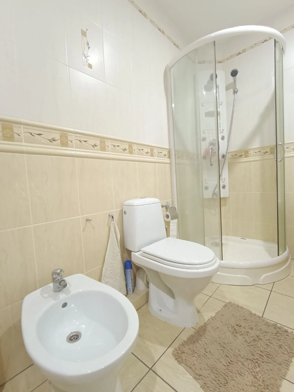 For sale 2-room apartment in the city center with legal autonomous heating 9