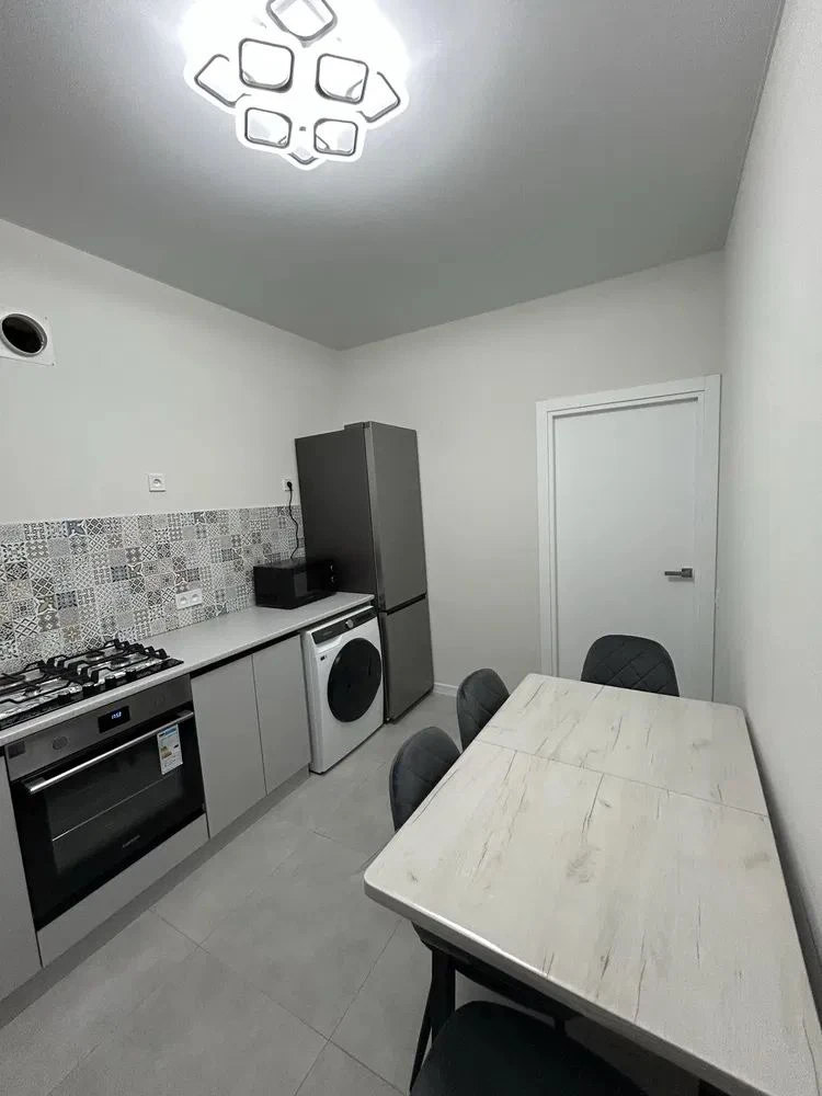 Spacious 3-room apartment for sale, newly renovated