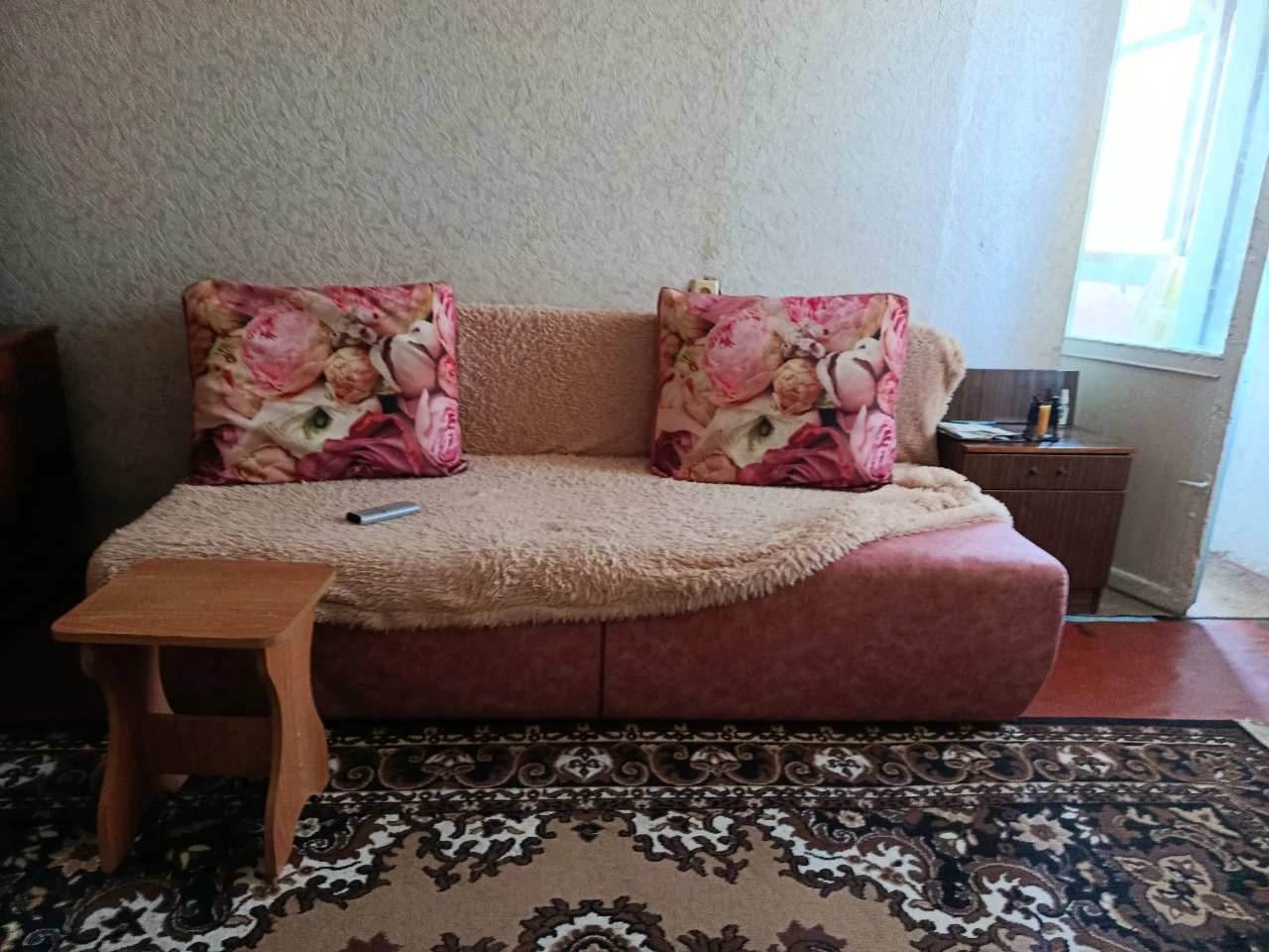 2nd Floor, Evening Boulevard