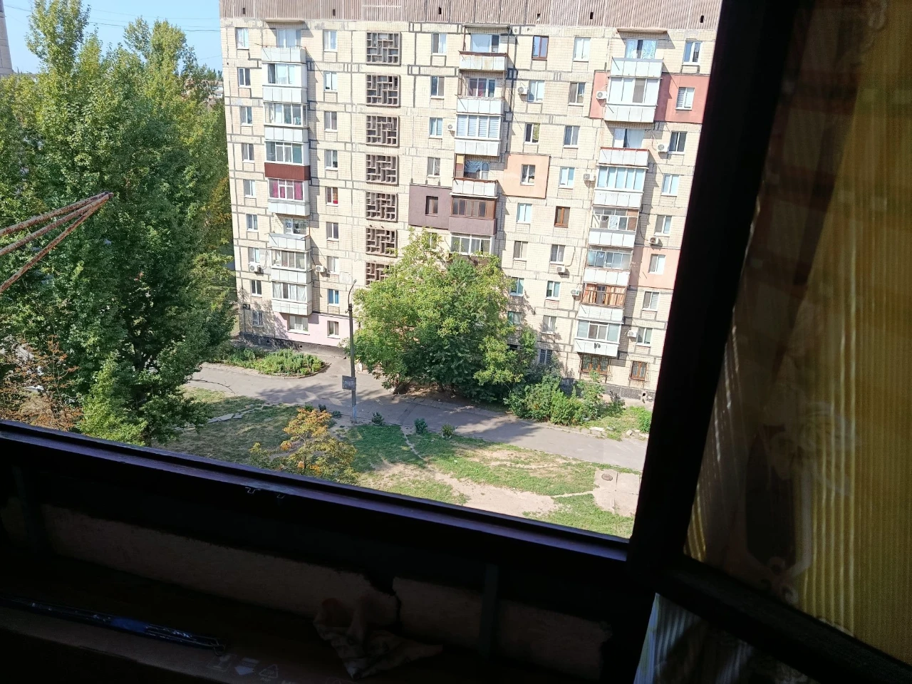 2nd Floor, Evening Boulevard