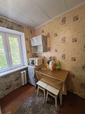 Продається 3-кімнатна квартира, Проспект Університетський