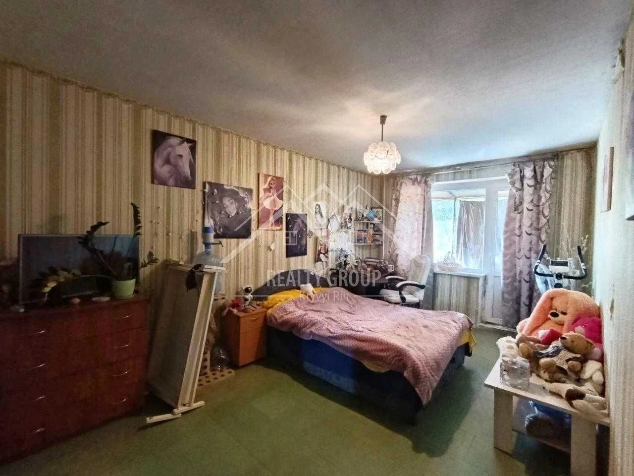 Продаж двокімнатній квартири в районі "Дружба" (Сертифікат