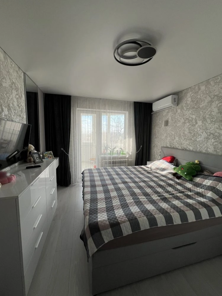 For Sale: 3-Bedroom Apartment