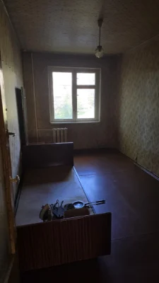 3-bedroom apartment on Artem Plaza