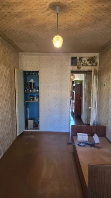 3-bedroom apartment on Artem Plaza
