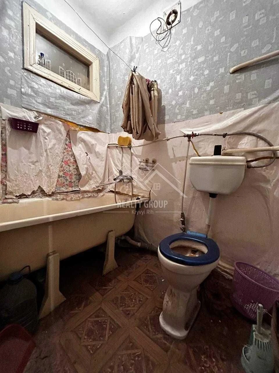 Продажа 1-комнатной квартиры в центре Карачунов