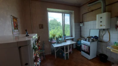 Spacious Stalinist-era apartment on Red Street
