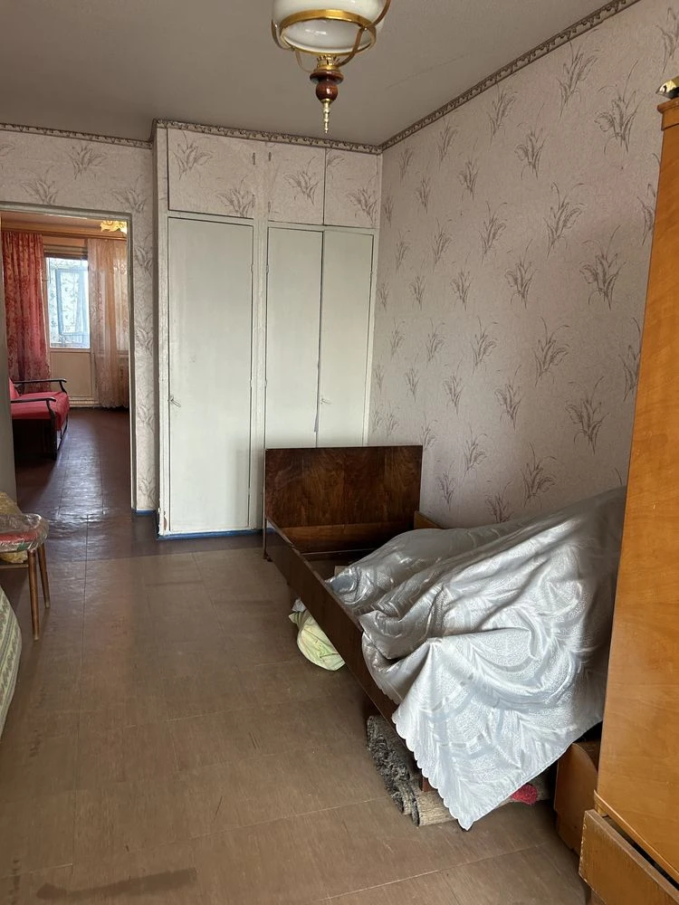 Продаж 3-кімнатної квартири, Вул. Чарівна