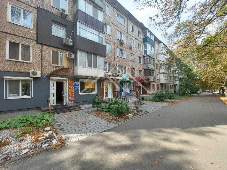 Sale of a 2-bedroom apartment in the city center near Liberty Square