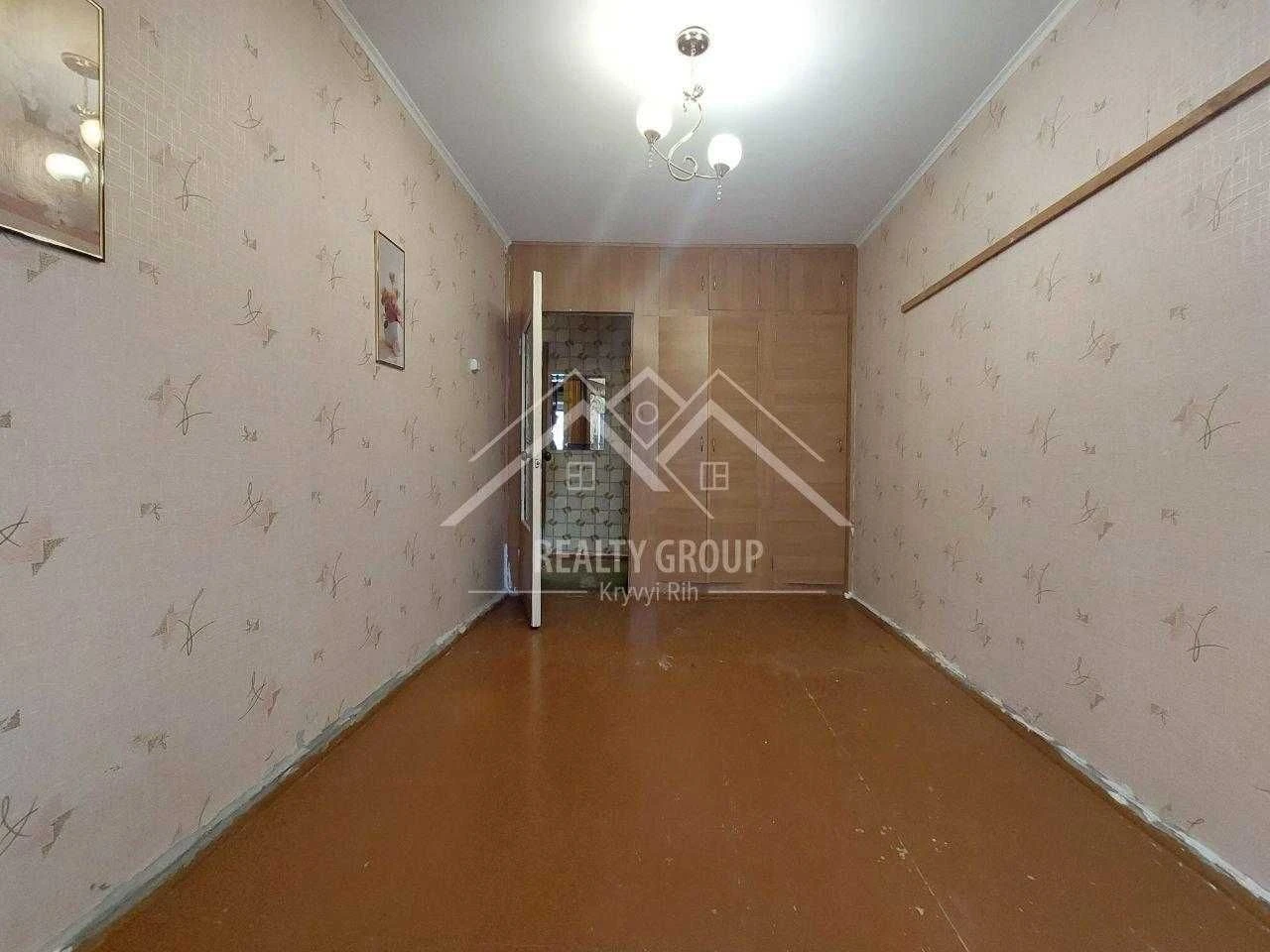 Продается 2-комнатная квартира в центре города рядом с площадью Визволения