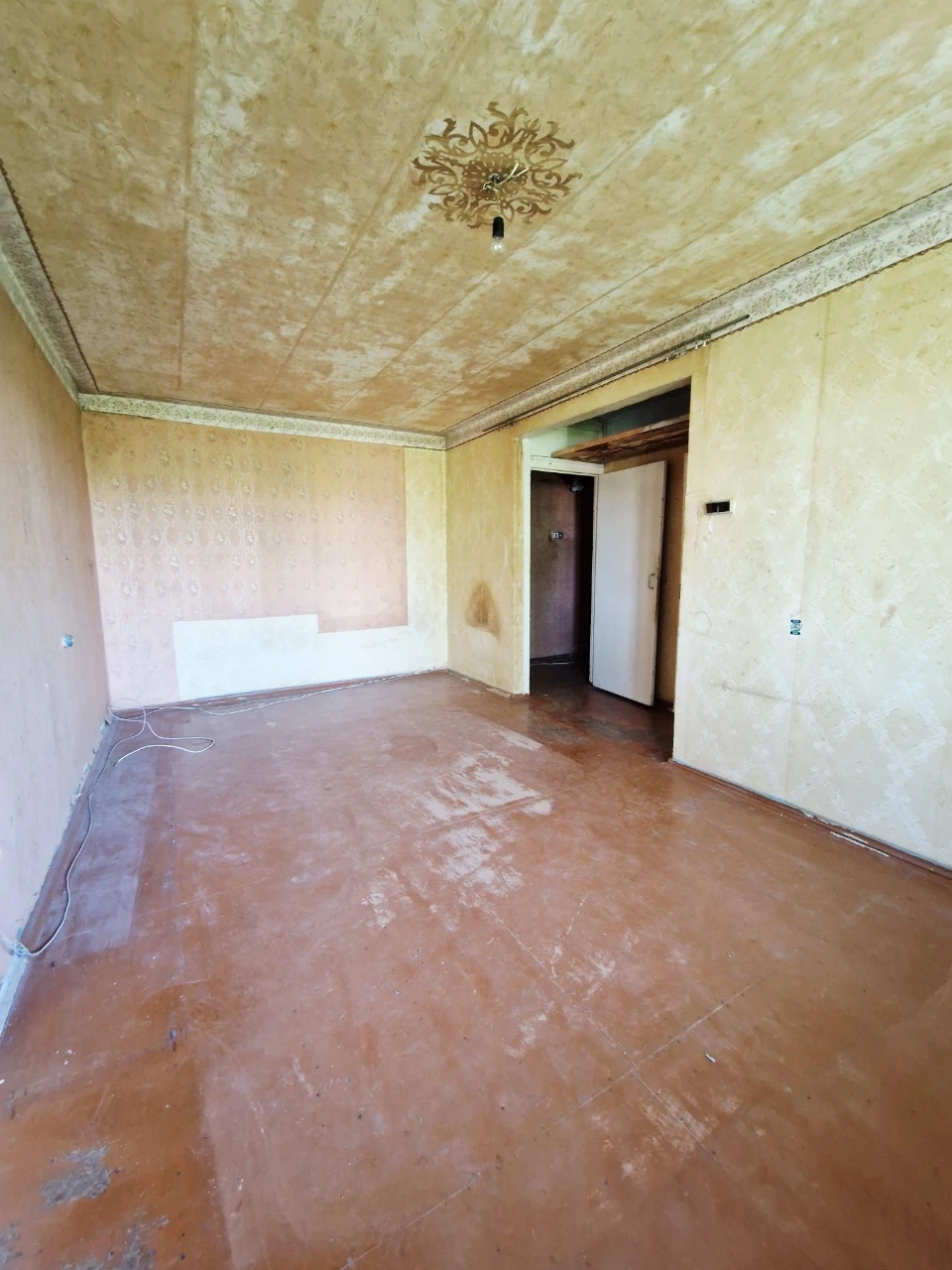 Sale of a 2-room apartment in Kropivnytsky!