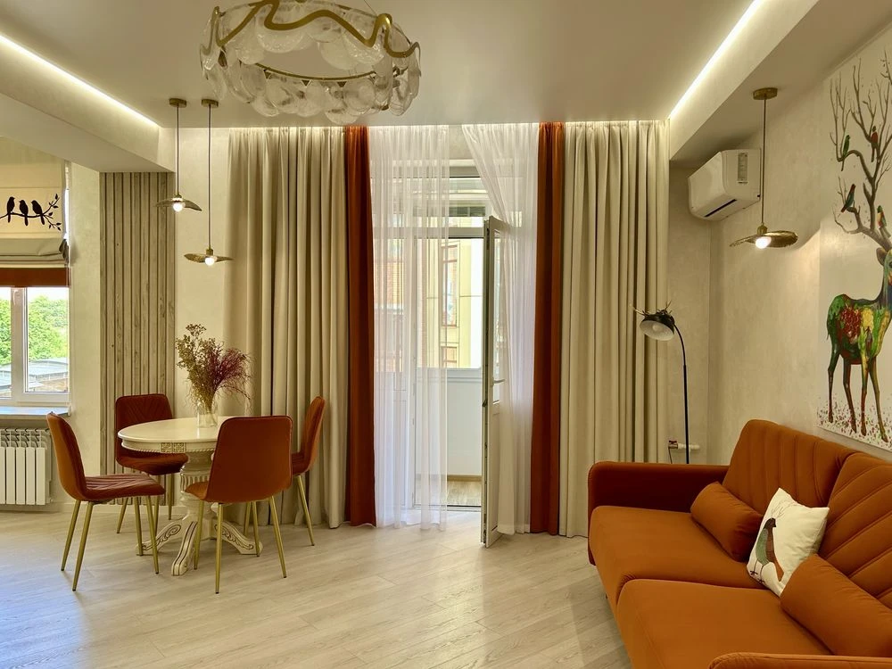 For Sale: Luxurious 2-room apartment in the heart of Kryvyi Rih
