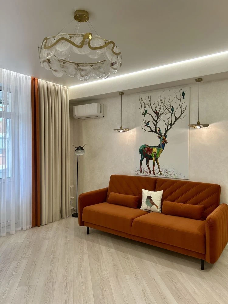 For Sale: Luxurious 2-room apartment in the heart of Kryvyi Rih