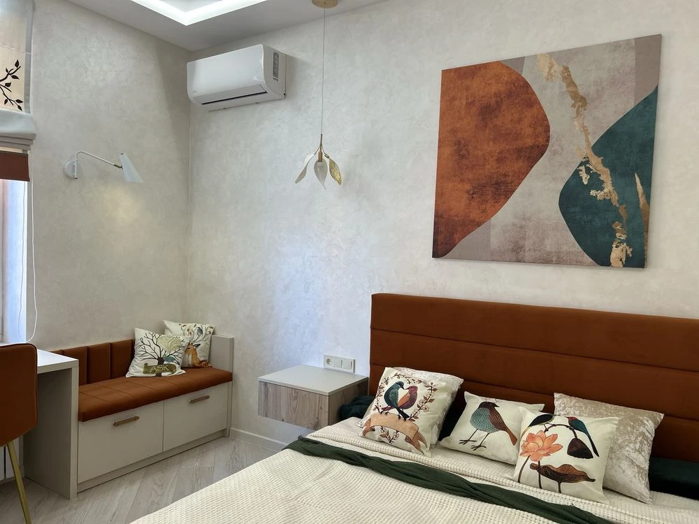 For Sale: Luxurious 2-room apartment in the heart of Kryvyi Rih