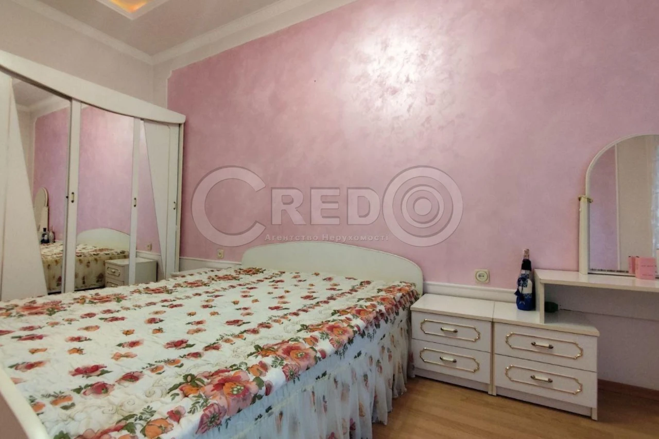Sale of a large 3-room apartment with "autonomous heating". Pokrovsk