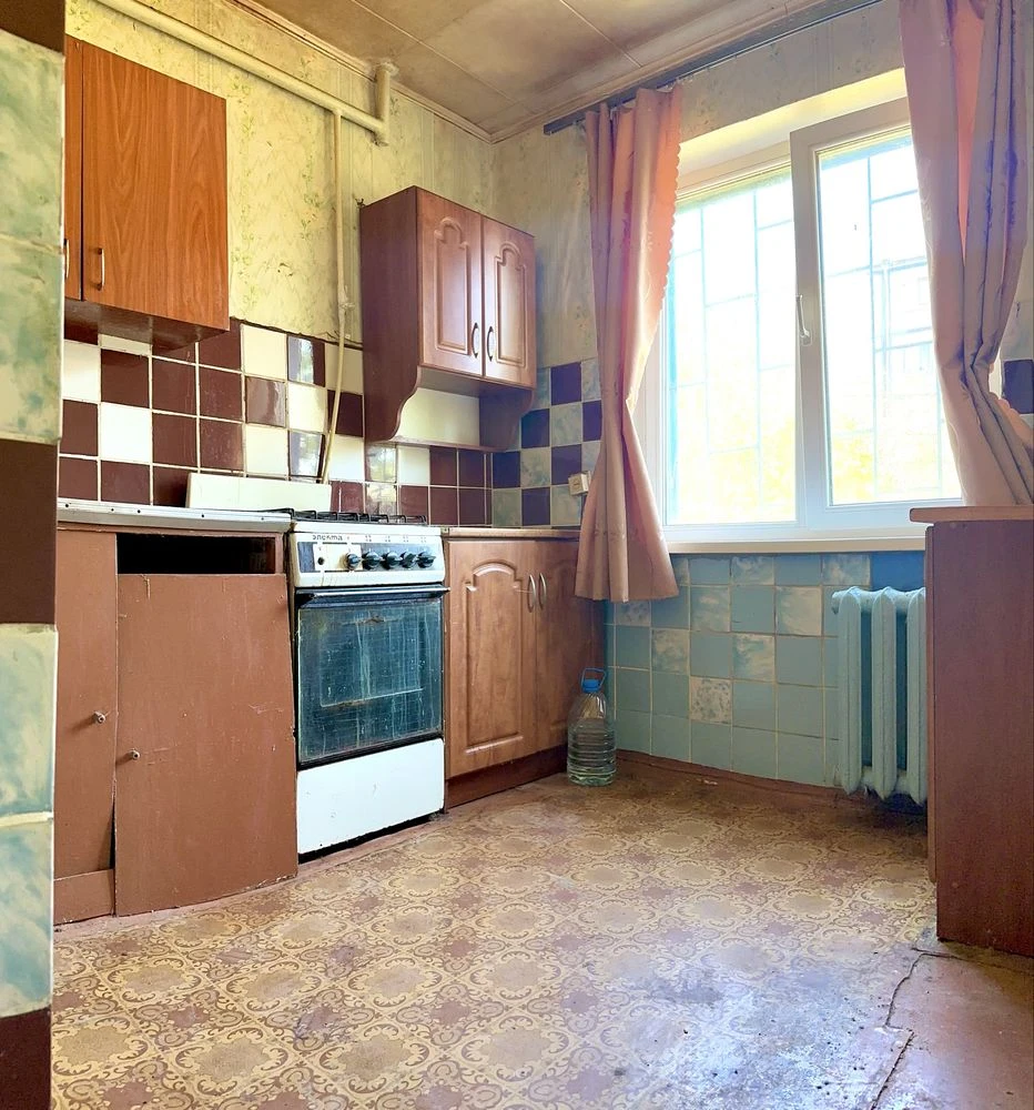 2--х 44 квартал, Kalantya Street, 22, not a corner, separate rooms, balcony