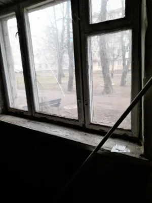 Трёшка на Ингульце под ремонт 1 этаж.