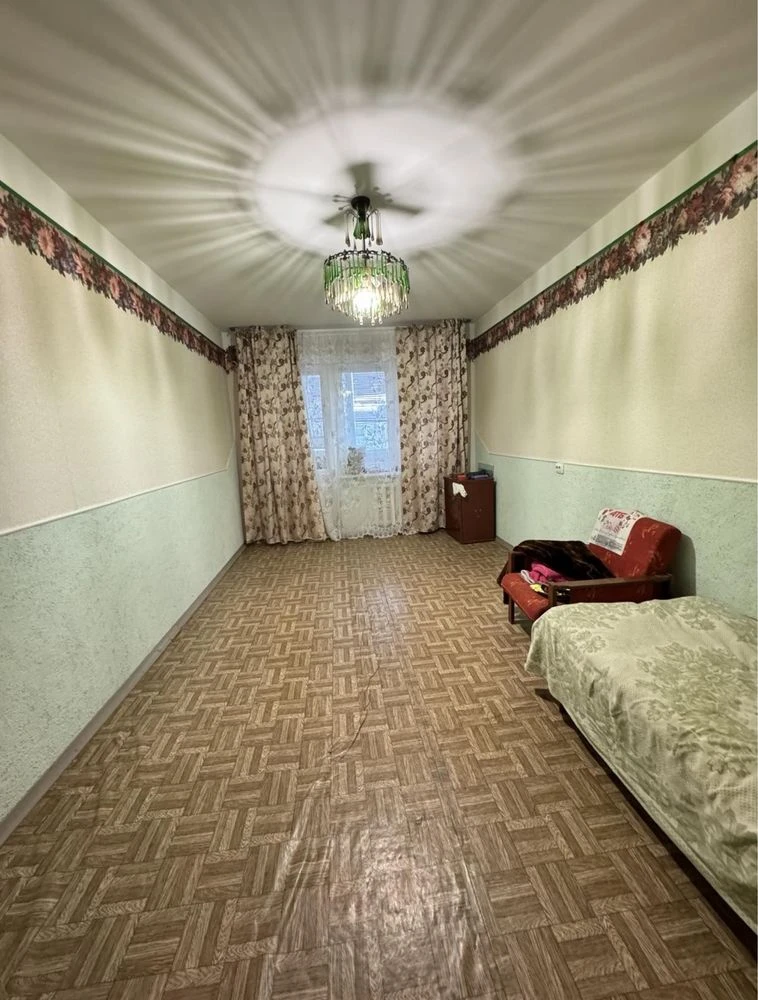 Продам 3 комнатную чешку, 97 квартал, пр.Гагарина