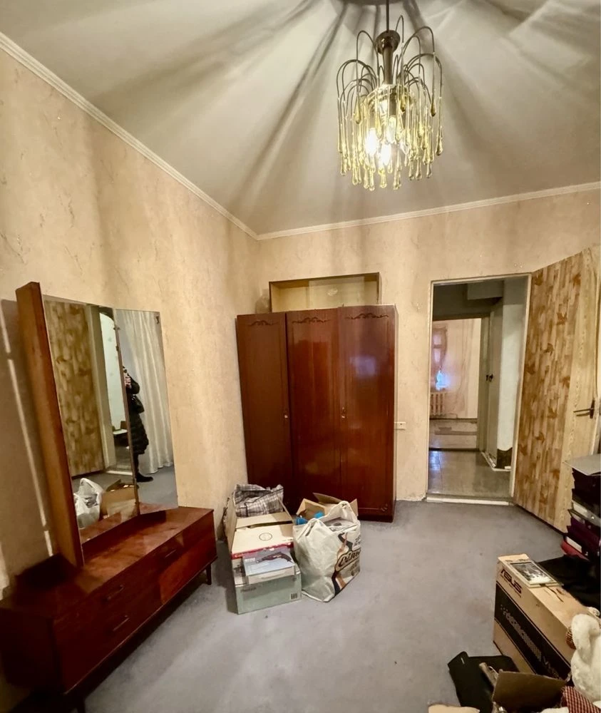Продам 3 комнатную чешку, 97 квартал, пр.Гагарина