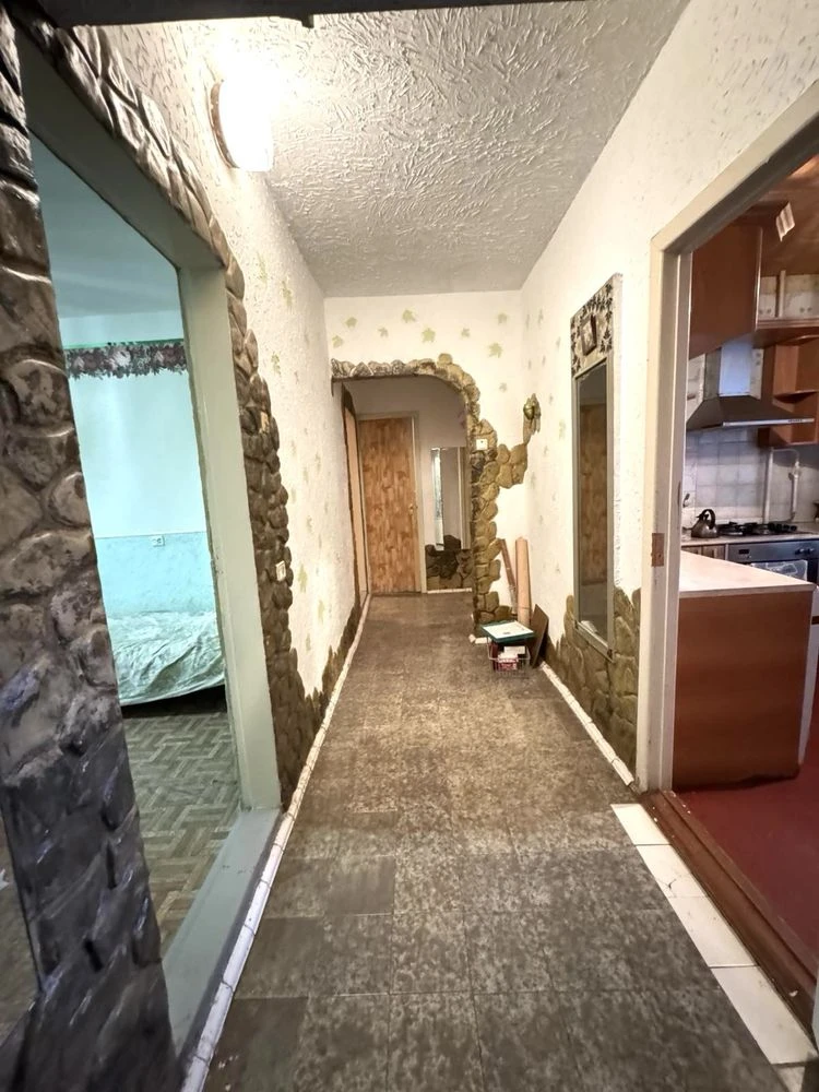 Продам 3 комнатную чешку, 97 квартал, пр.Гагарина