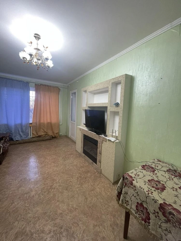 Продается 3-комнатная квартира на Карачунах, рядом с АТБ