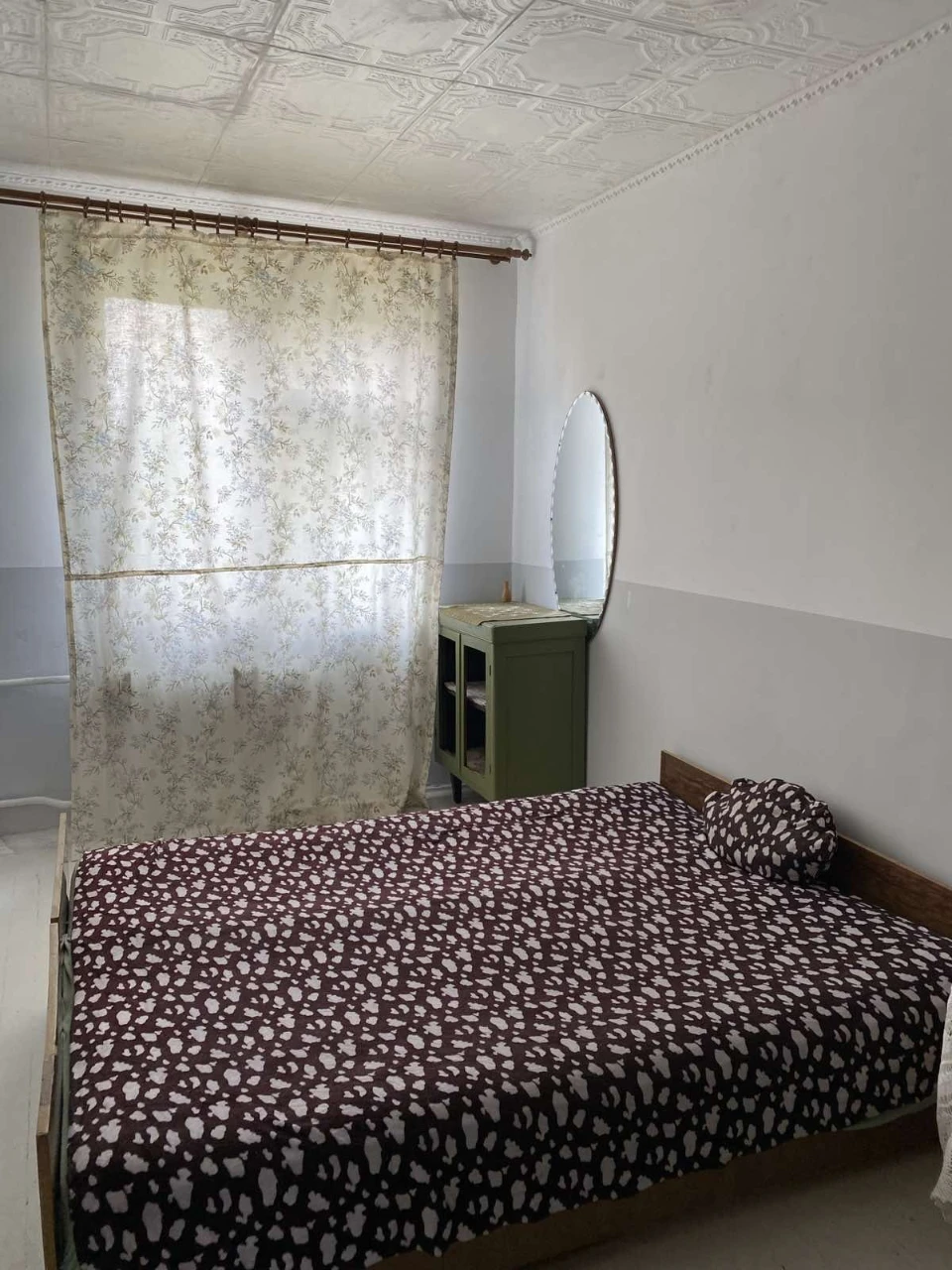 Квартира в 44 квадратних метрах (16-й этаж).