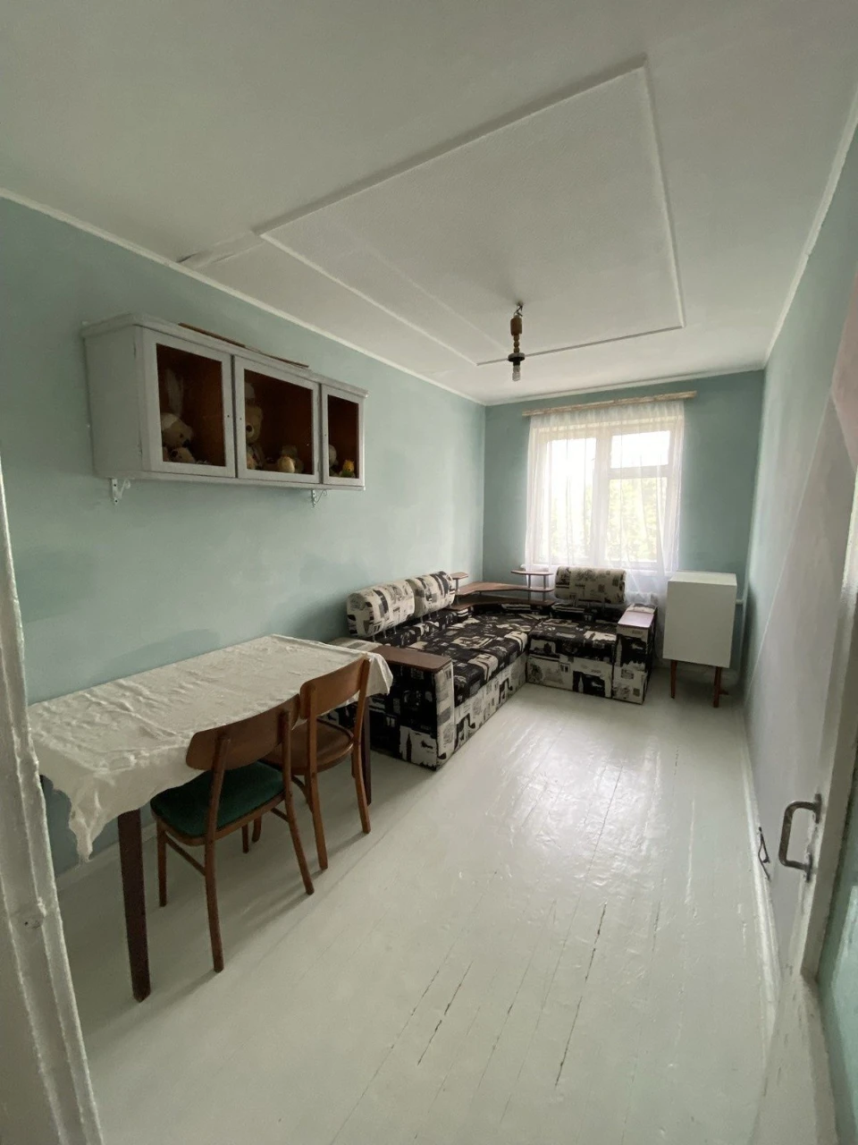 Квартира в 44 квадратних метрах (16-й этаж).