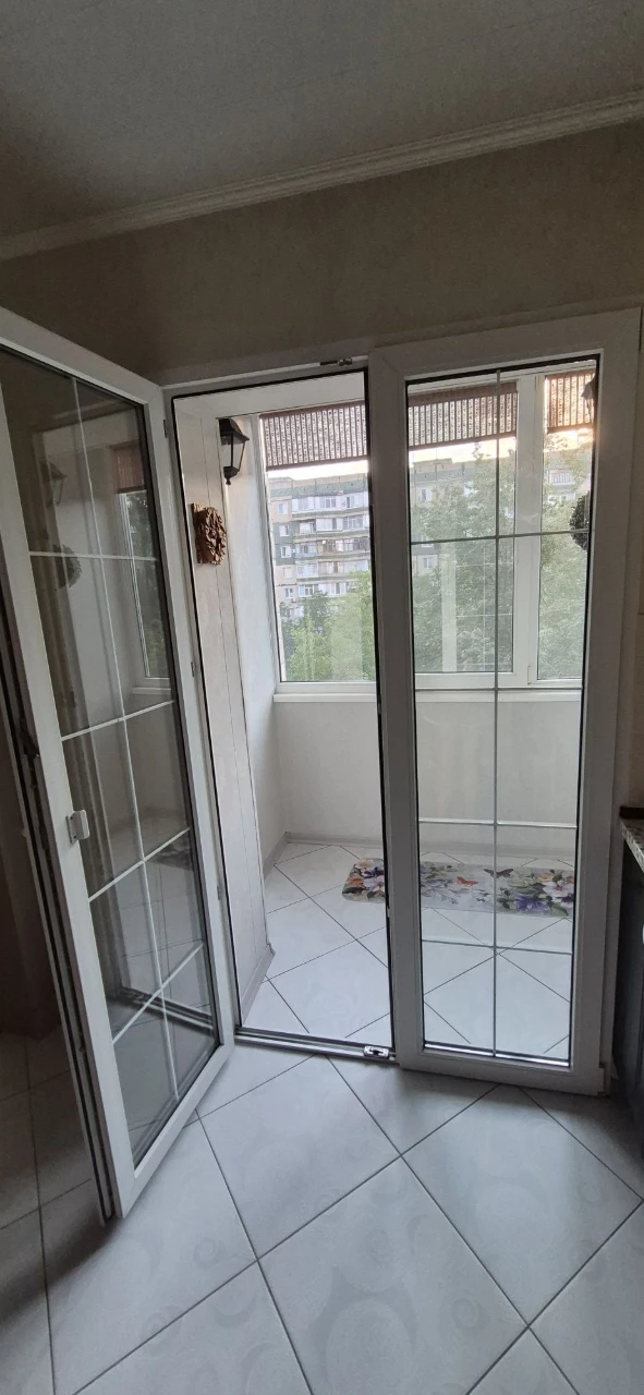 3-room apartment for sale on Gornyatskom