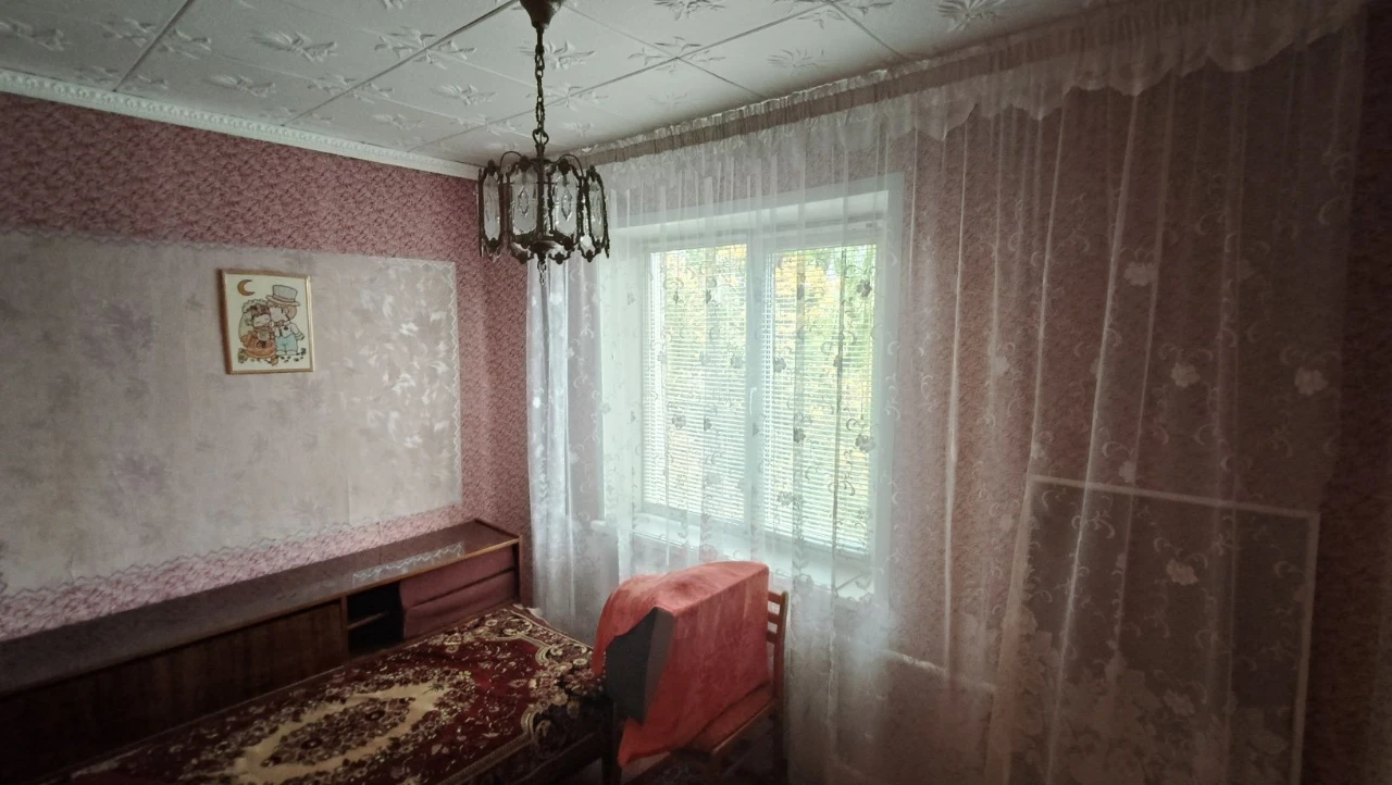 3-room apartment for sale "Czech" on Damansky Street. Bargain!