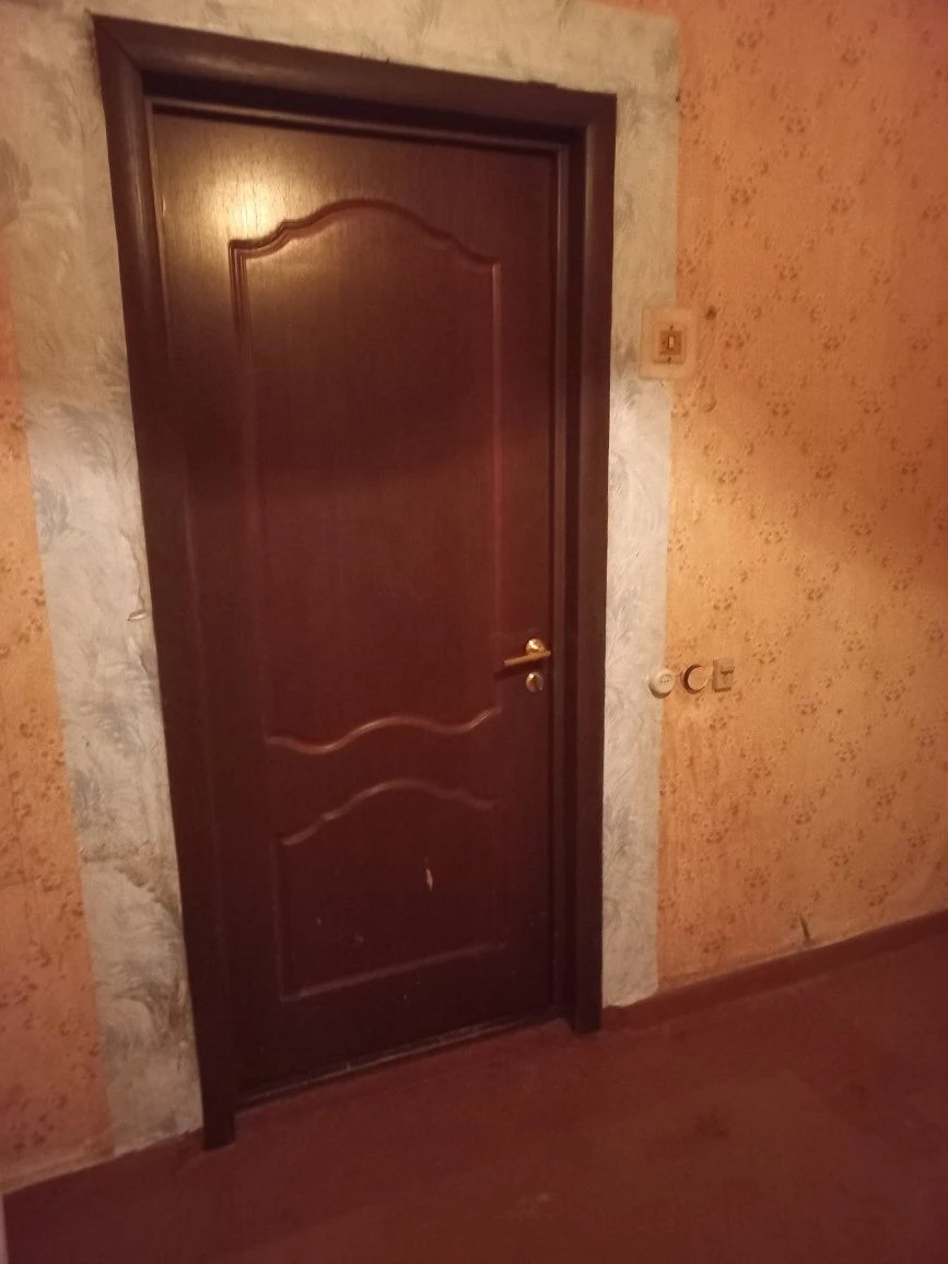 Продам 2х .ком кв."сталинку" "Соцггород",ул. Галатова 2.СЕРТ