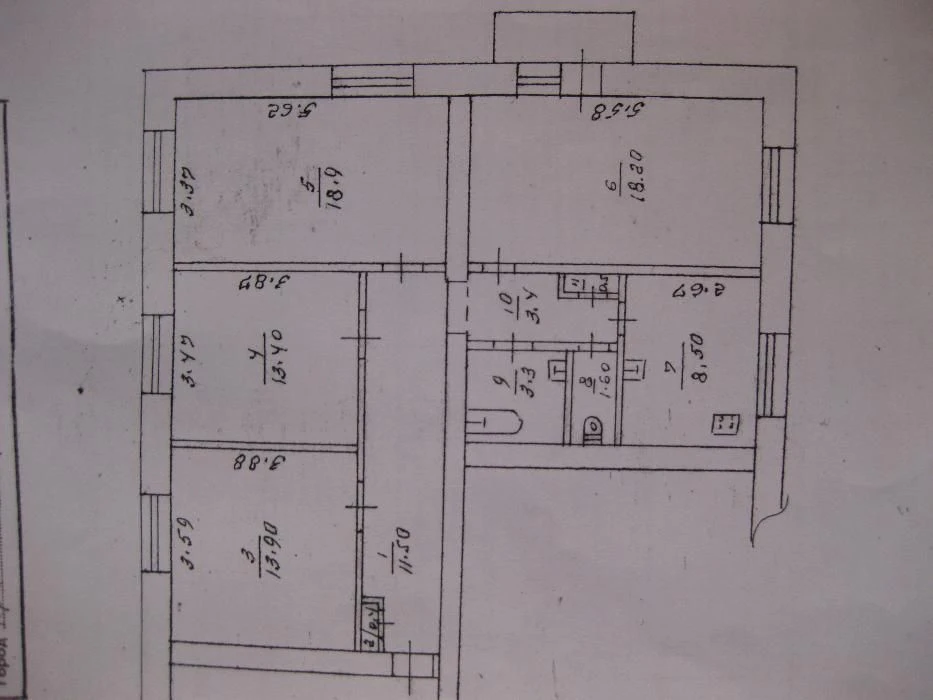 Large 4-room apartment near a swimming pool on Sosgorod