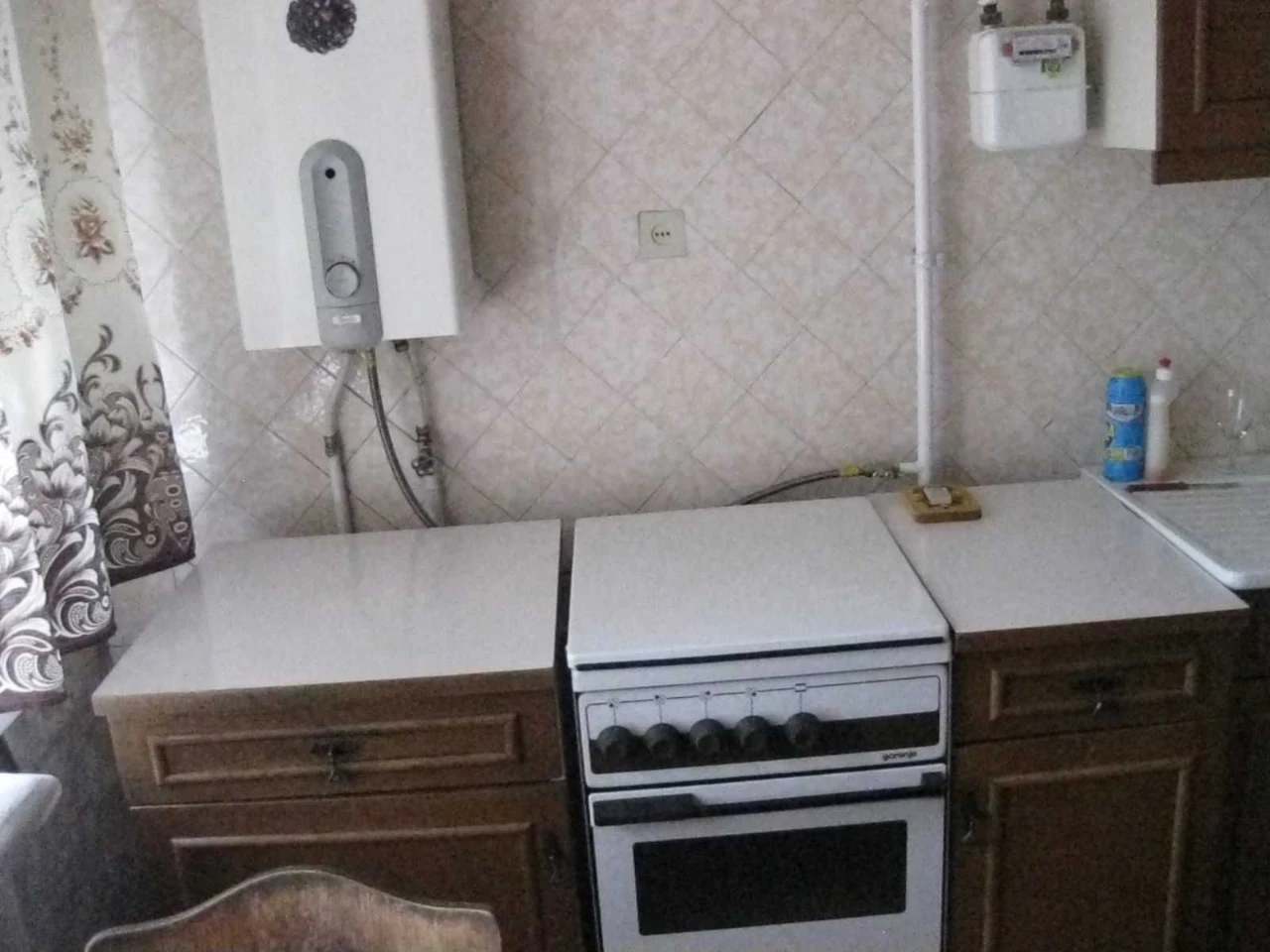 Large 4-room apartment near a swimming pool on Sosgorod