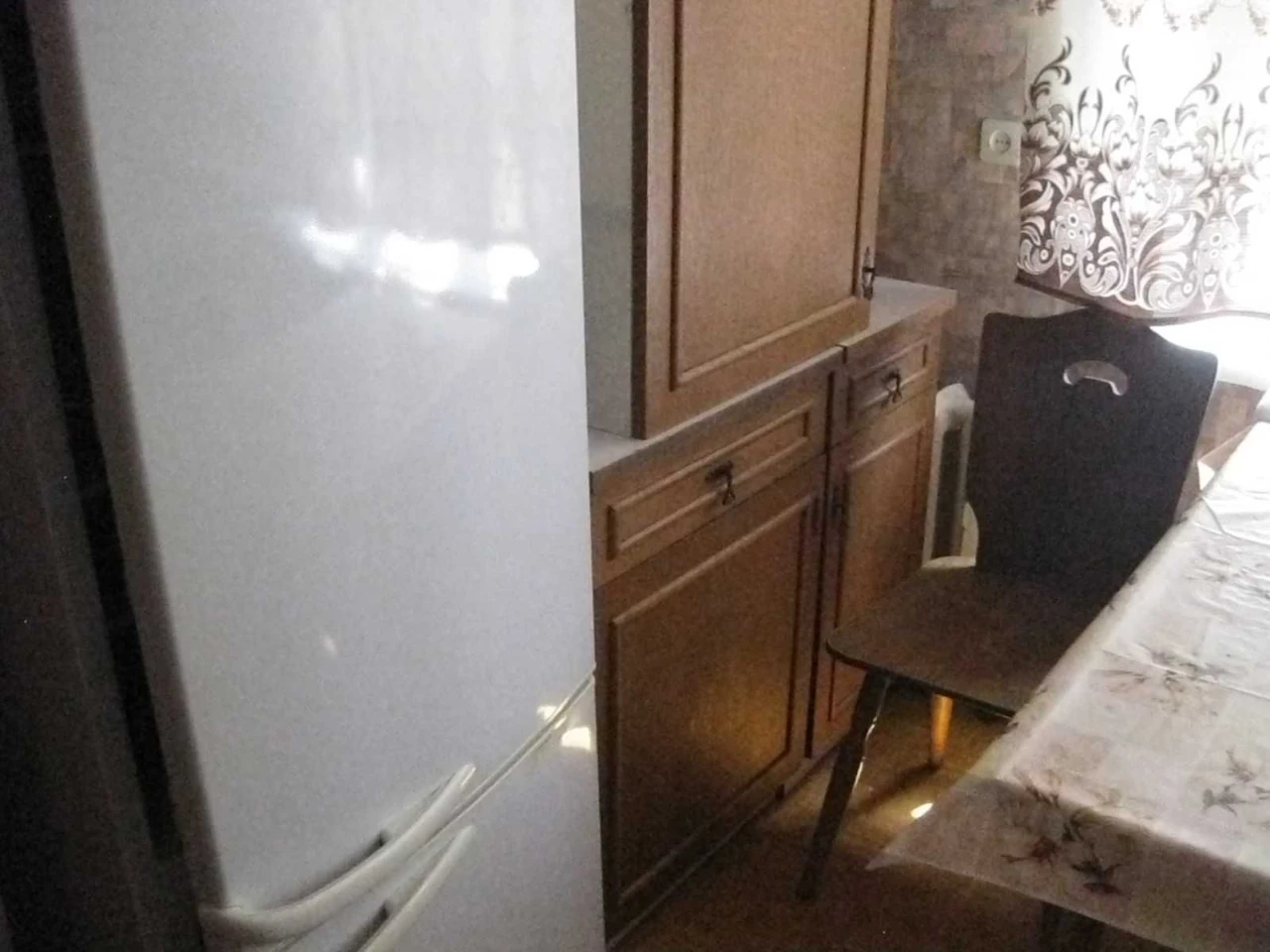 Large 4-room apartment near a swimming pool on Sosgorod