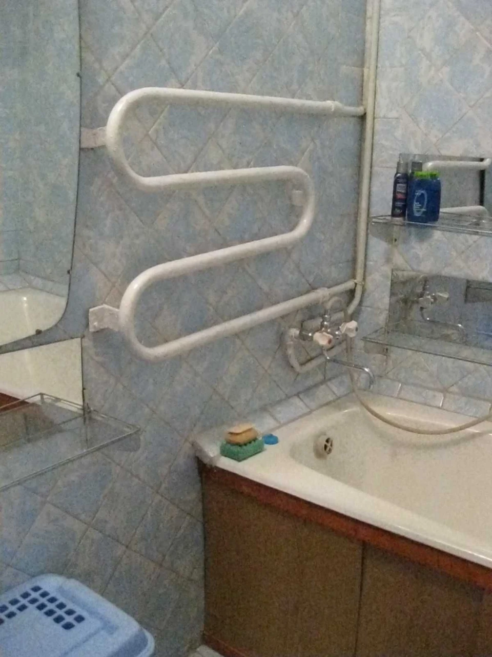 Large 4-room apartment near a swimming pool on Sosgorod