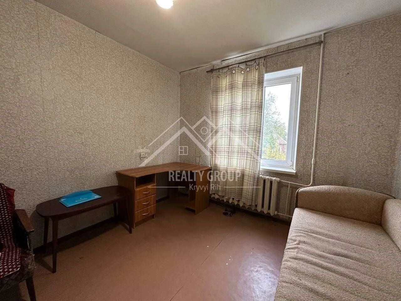 Продажа 2-комнатной квартиры в районе ЦМ (Карнаватка)