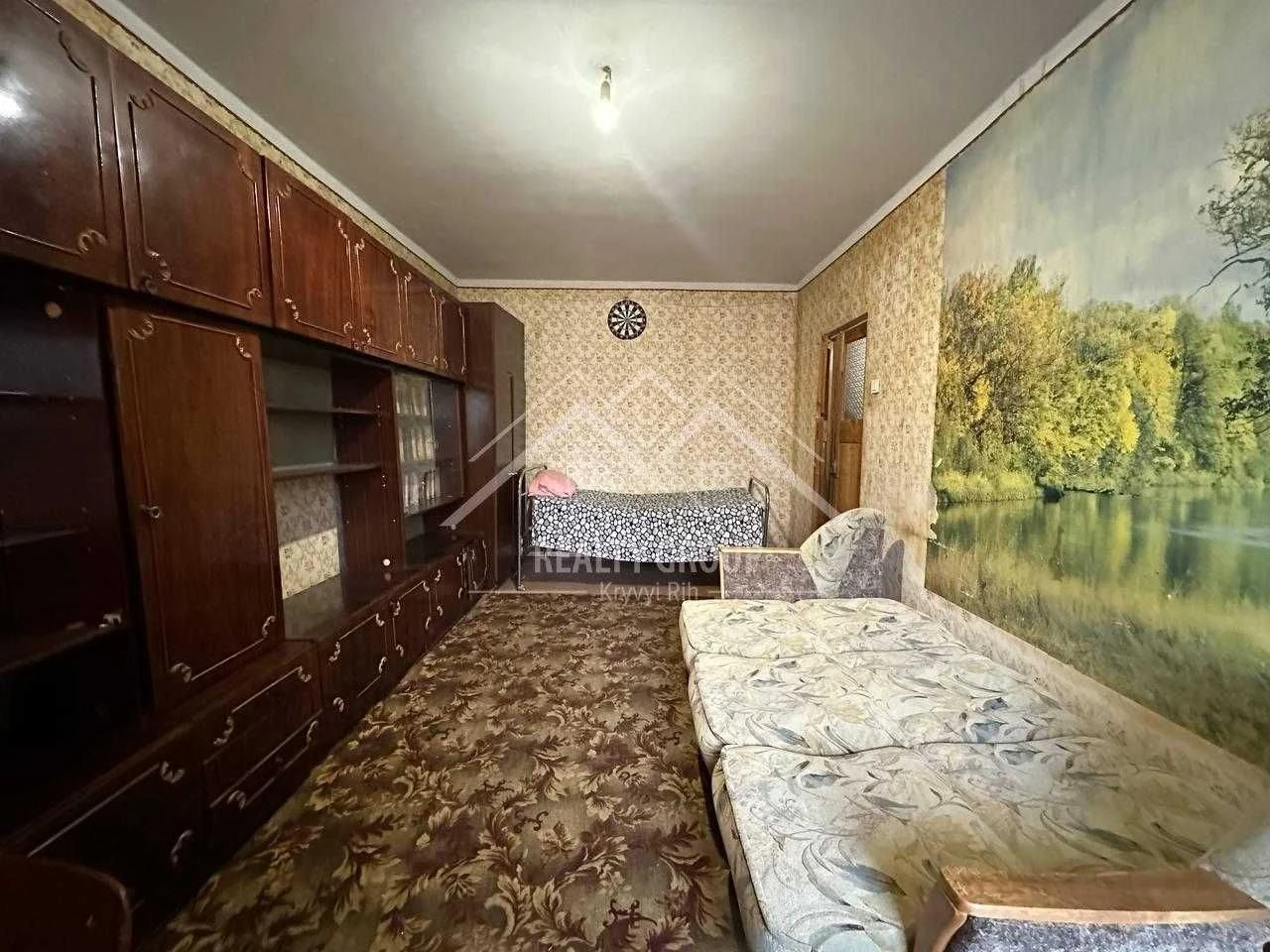 Продажа 2-комнатной квартиры в районе ЦМ (Карнаватка)