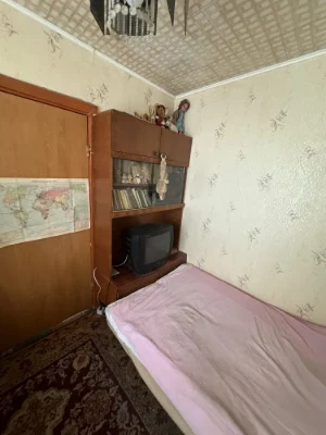 3-room apartment, always has light, Dnepr Shosse