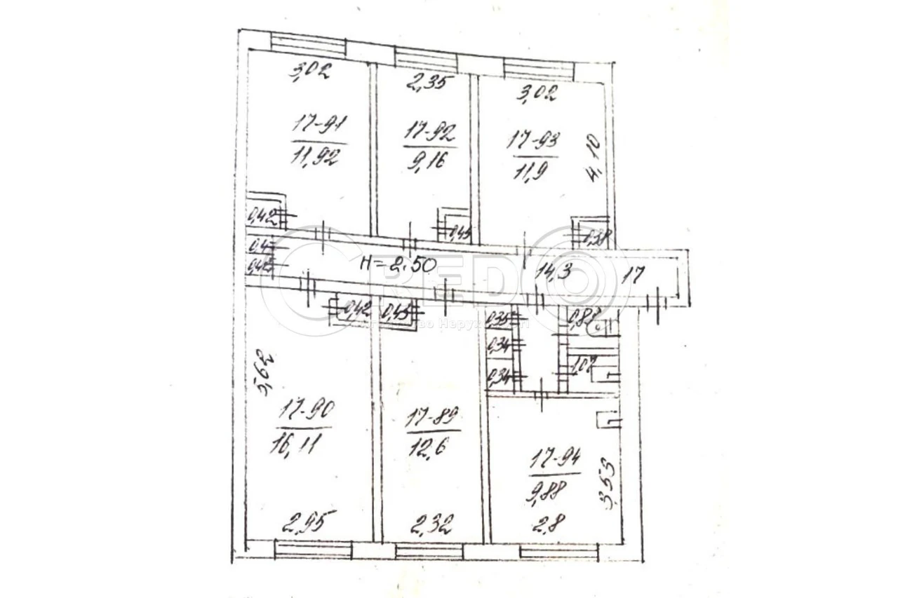 Sale of a 5-room apartment, Street Musorgsky, 44 Quarter