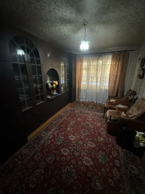 3 room apartment for sale in the city center.
